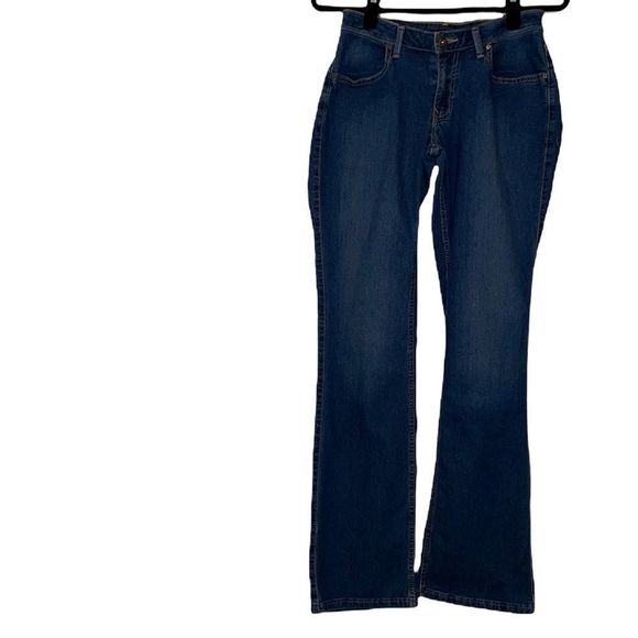 PZI Jeans Denim - PZI Jeans | Bootcut Jeans for curvy girls medium wash size 6 Regular. NWOT